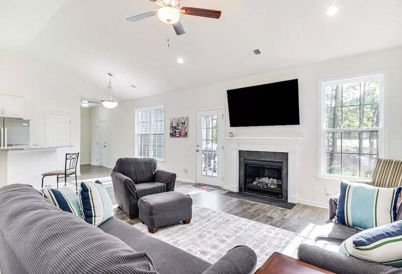 Savannah Lakes Village Home: Golf & Hike!