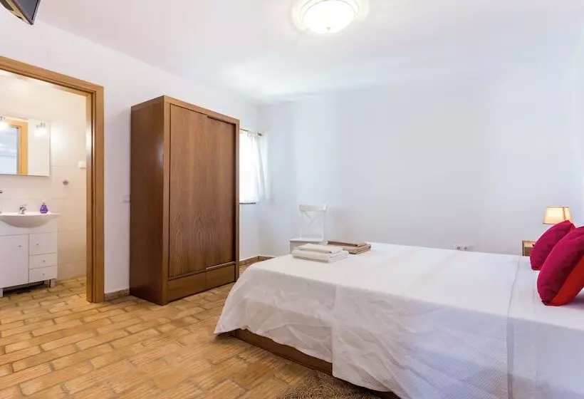 Mértola Natural   Monte Da Eirinha