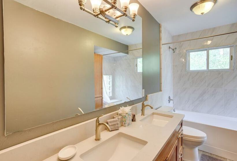 18 Mi To Telluride: Mtn View Home W/ Hot Tub!