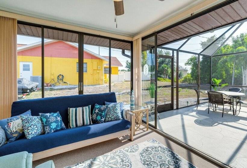 Pet Friendly Port Charlotte Home W/ Pool & Lanai!