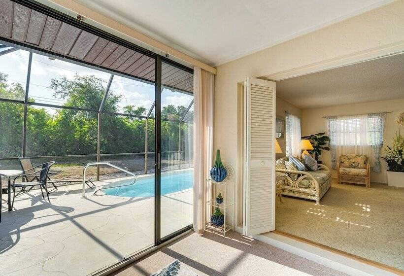 Pet Friendly Port Charlotte Home W/ Pool & Lanai!