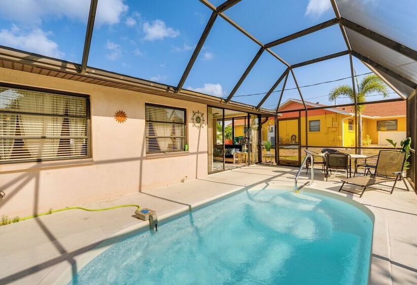 Pet Friendly Port Charlotte Home W/ Pool & Lanai!