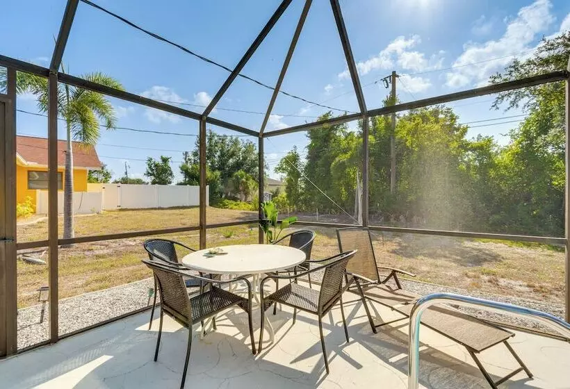 Pet Friendly Port Charlotte Home W/ Pool & Lanai!