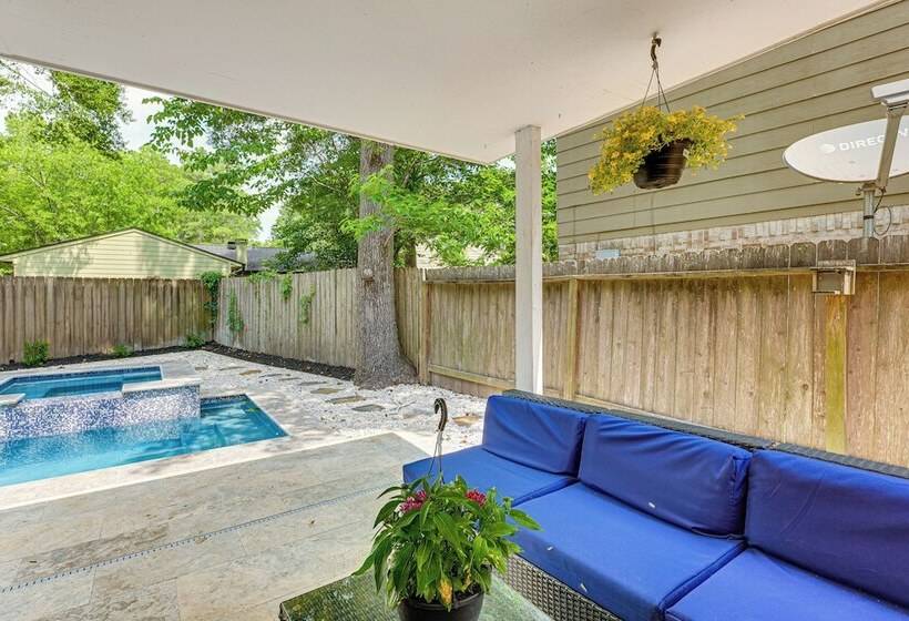 Pet Friendly Spring Home W/ Private Pool & Hot Tub