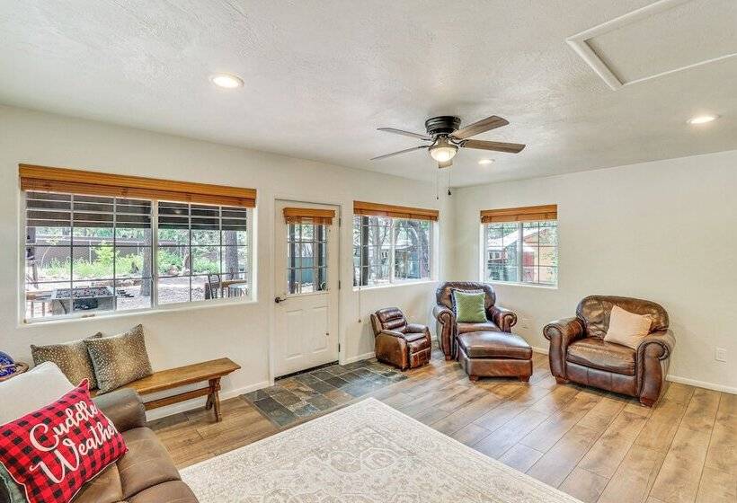 4 Mi To Rainbow Lake: Pinetop Lakeside Cabin