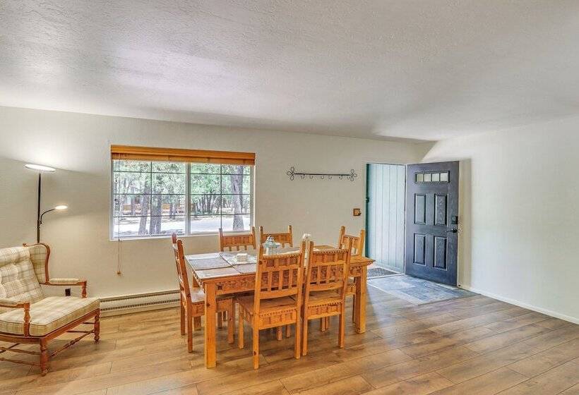 4 Mi To Rainbow Lake: Pinetop Lakeside Cabin