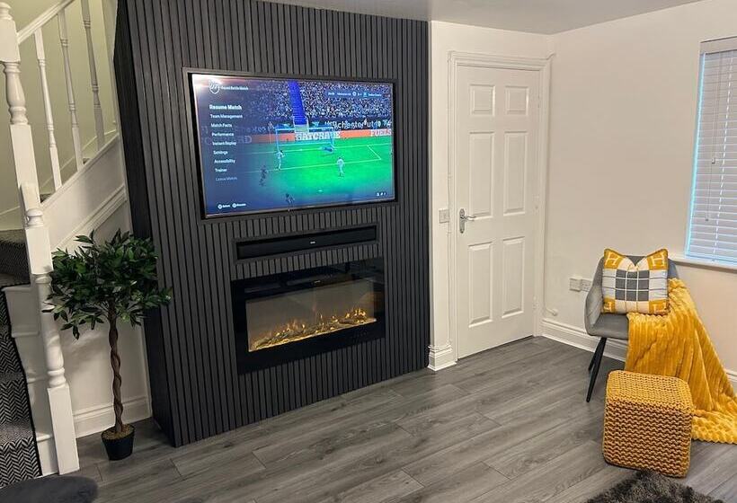 Резиденция Cosy Modern Double Room Fully Equipped