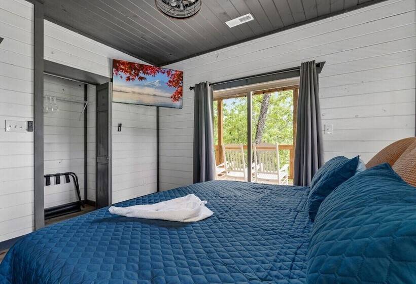 Sweet Escape By Ghosal Luxury Lodging