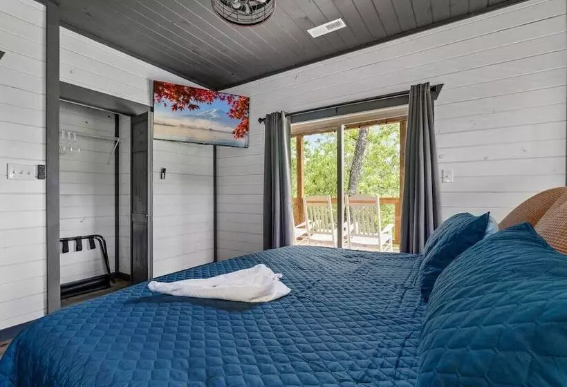 Sweet Escape By Ghosal Luxury Lodging