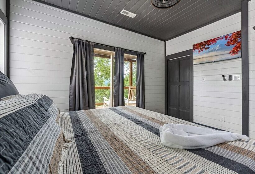 Sweet Escape By Ghosal Luxury Lodging