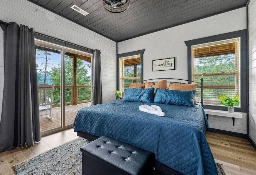 Sweet Escape By Ghosal Luxury Lodging