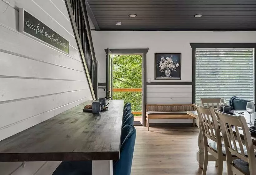 Sweet Escape By Ghosal Luxury Lodging