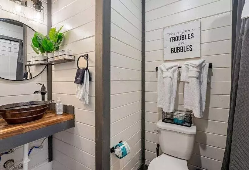 Sweet Escape By Ghosal Luxury Lodging