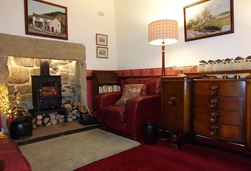Traditional 2 Bed Cottage In Eyam Hope Valley