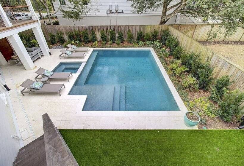 6 36th Avenue By Avantstay Stunning Private Pool