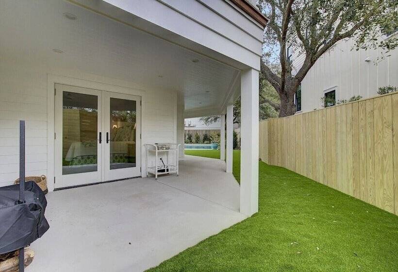 6 36th Avenue By Avantstay Stunning Private Pool