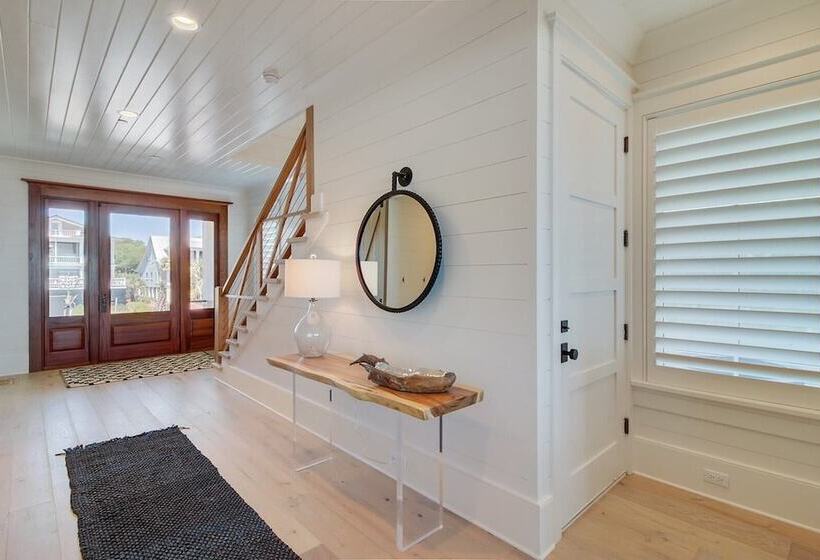 710 Ocean Boulevard Avantstay Oceanfront, Private Pool + Rooftop Deck