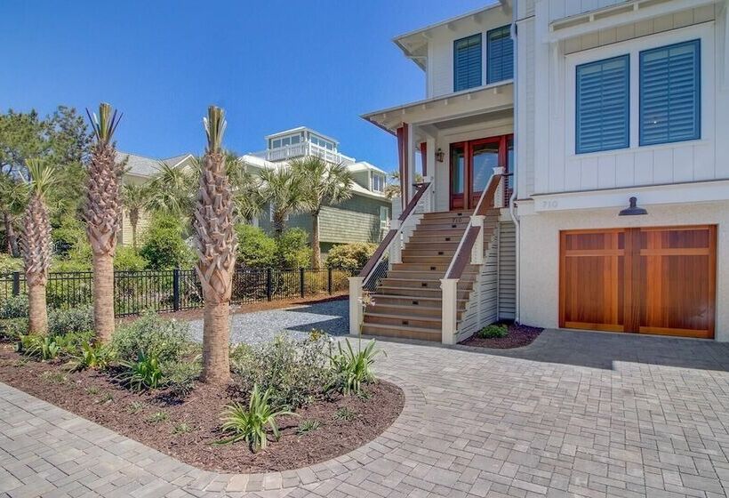 710 Ocean Boulevard Avantstay Oceanfront, Private Pool + Rooftop Deck