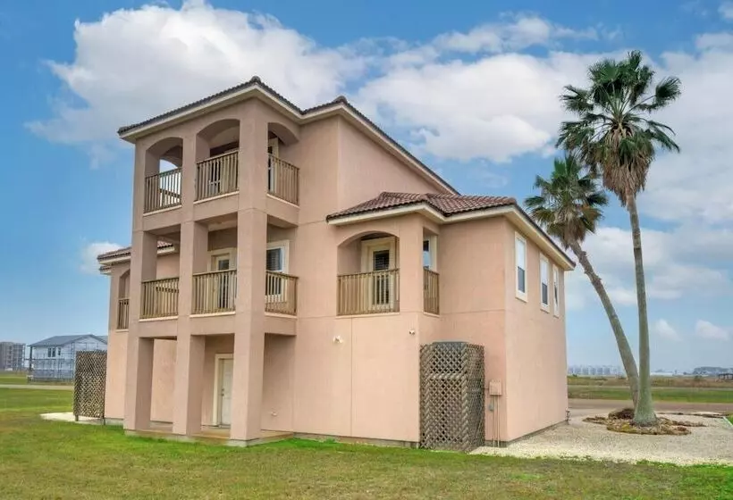 Walk To The Beach Avantstay Golf Cart Brdwalk