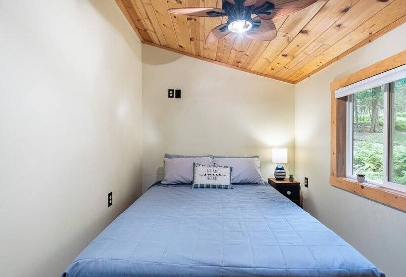 Arrowhead Lake Retreat By Avantstay Shared Pool, Game Room, Firepit