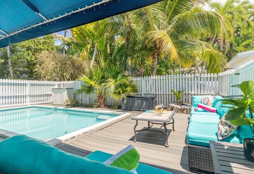 Blue Heron By Avantstay Pool & Bbq In Key West