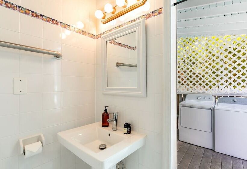 Blue Heron By Avantstay Pool & Bbq In Key West