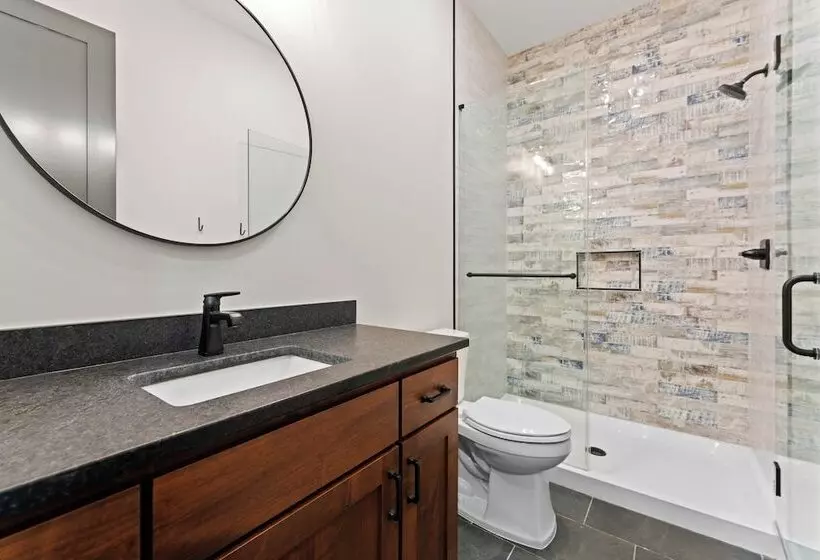 Blue Heron & Gray Fox By Avantstay 2 Lakefront Homes, Sleeps 44 Pool, Dock, Theater