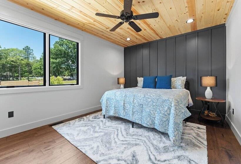 Blue Heron & Gray Fox By Avantstay 2 Lakefront Homes, Sleeps 44 Pool, Dock, Theater