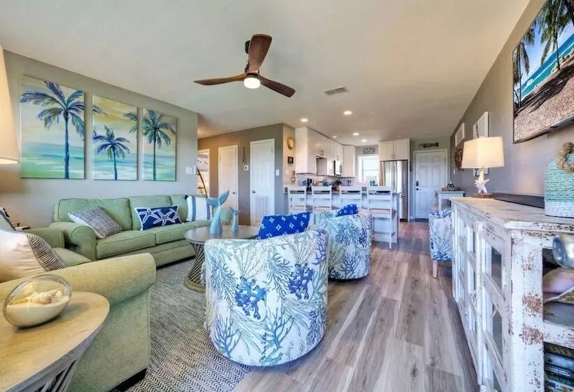 Blue Water Bliss By Avantstay Boardwalk & Views