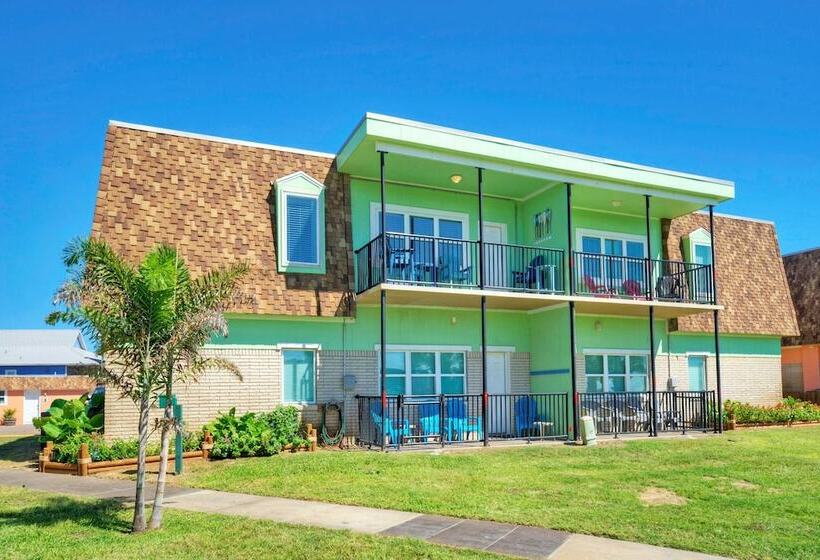 Blue Water Bliss By Avantstay Boardwalk & Views