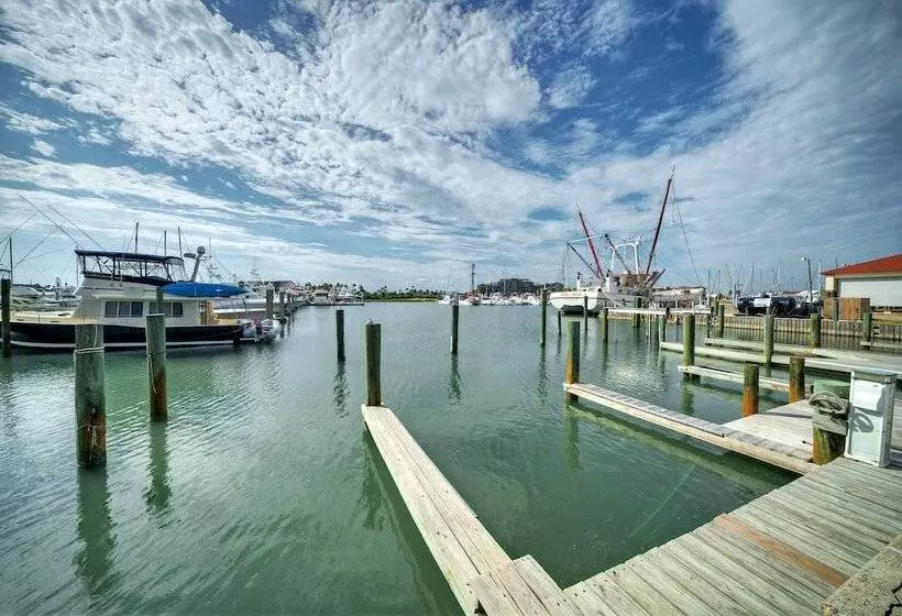 Blue Water Bliss By Avantstay Boardwalk & Views