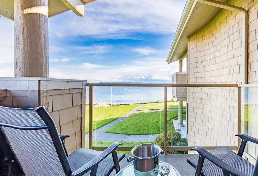 Coastal Chic Beach Condo By Avantstay Balcony