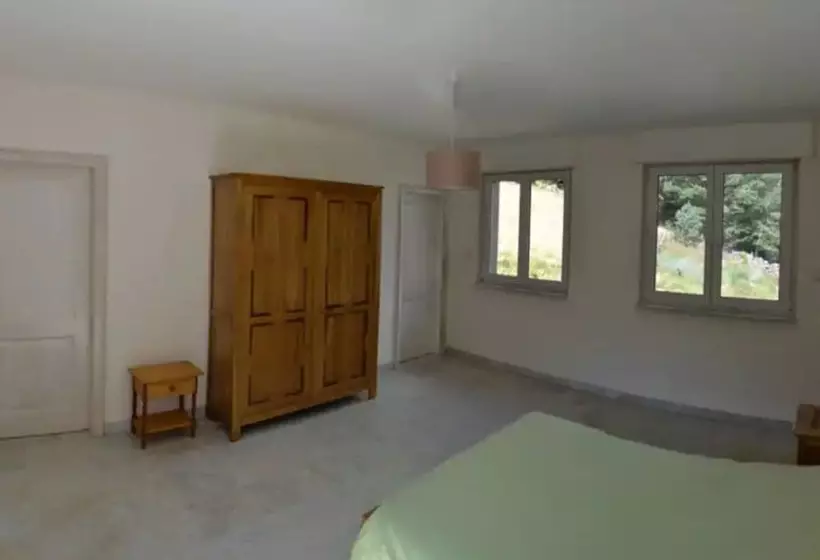 Gite Gretel, In A Green Setting By A Stream