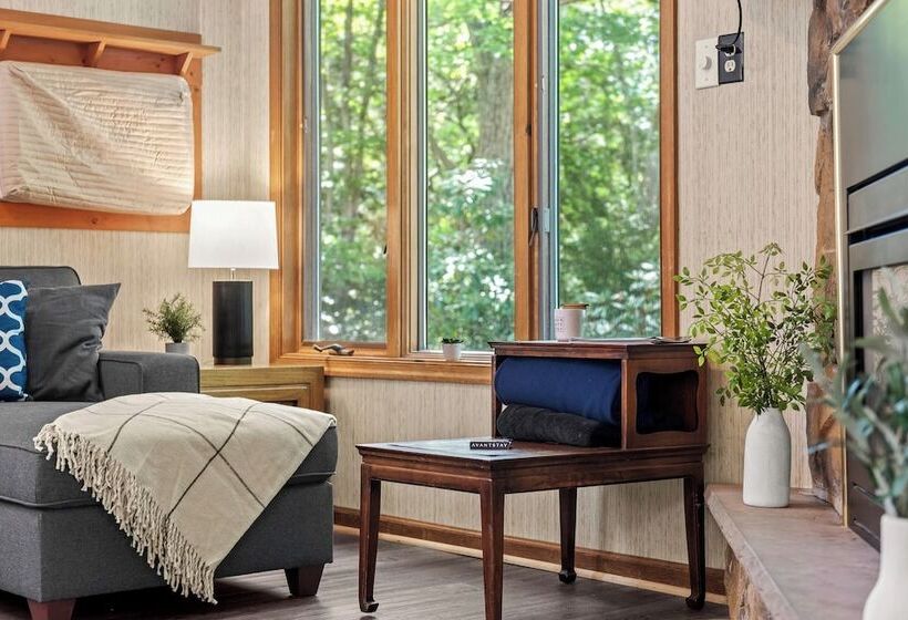 Harmony Ridge By Avantstay Large Deck W/ Hot Tub & Forest Views