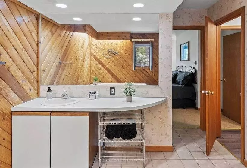 Harmony Ridge By Avantstay Large Deck W/ Hot Tub & Forest Views