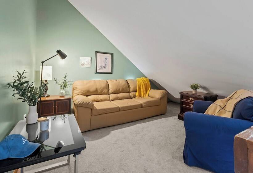 Hidden Bear By Avantstay A+ Central Location