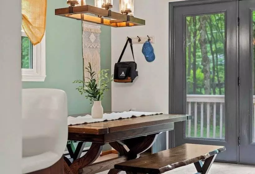 Hidden Bear By Avantstay A+ Central Location