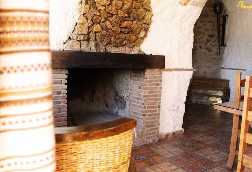 Hotell Alojamientos Cuevas Pinomojon