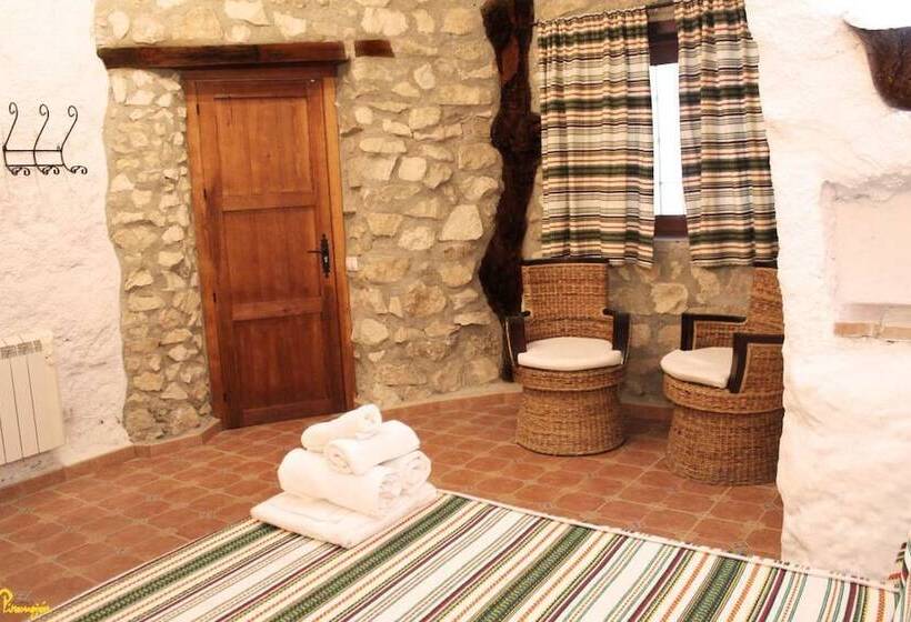 Hotell Alojamientos Cuevas Pinomojon