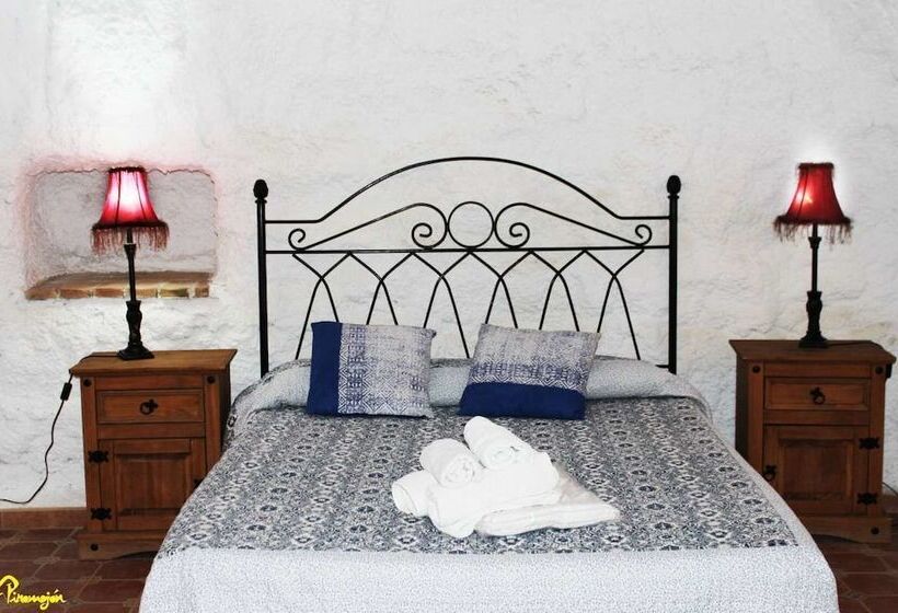 Hotell Alojamientos Cuevas Pinomojon