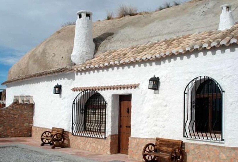 Hotell Alojamientos Cuevas Pinomojon