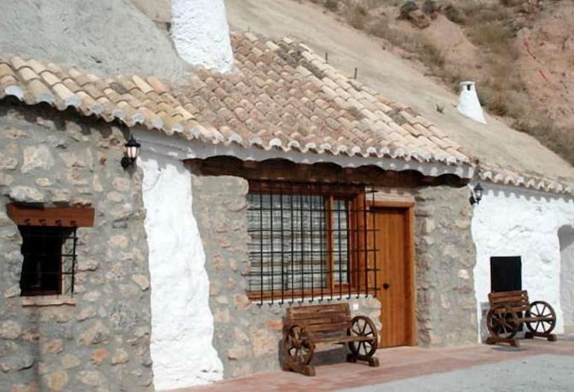 Hotell Alojamientos Cuevas Pinomojon