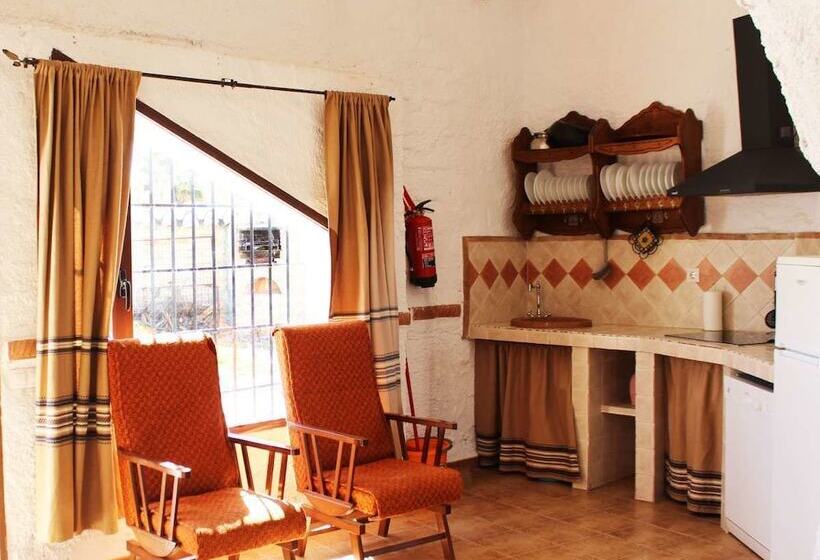 Hotell Alojamientos Cuevas Pinomojon