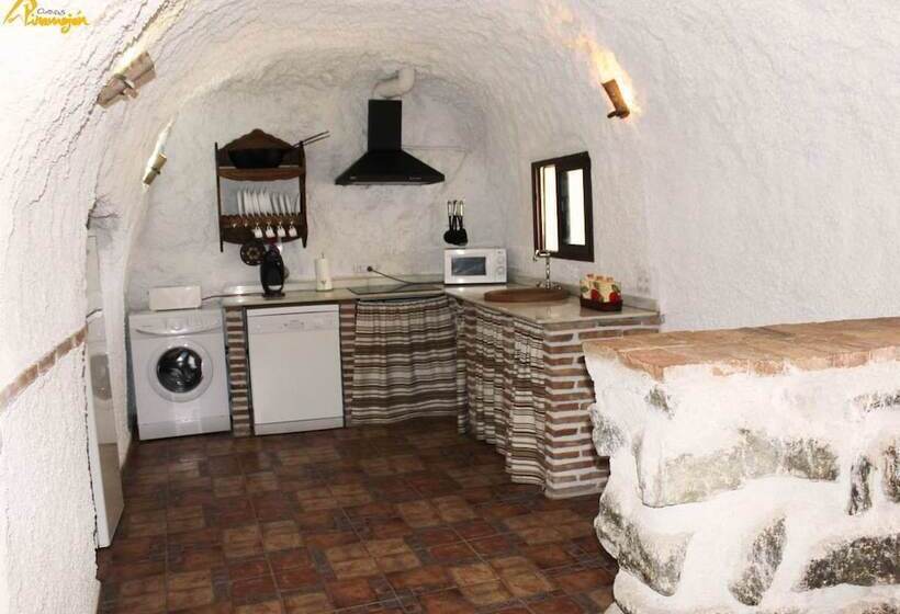 Hotell Alojamientos Cuevas Pinomojon