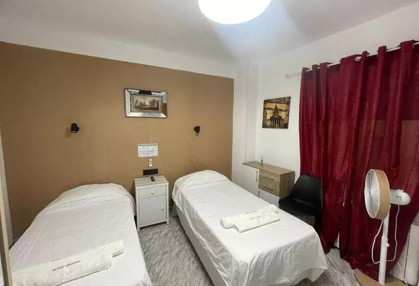 هتل Arganda