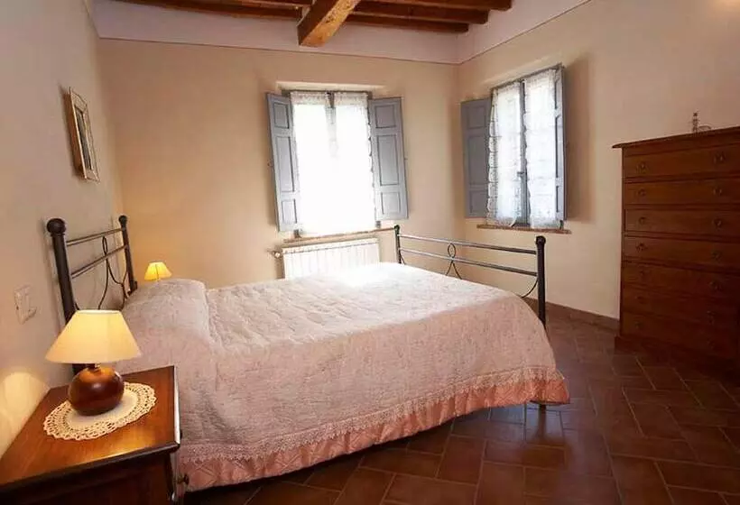 Hotelli Belvilla By Oyo Castel Del Gallo