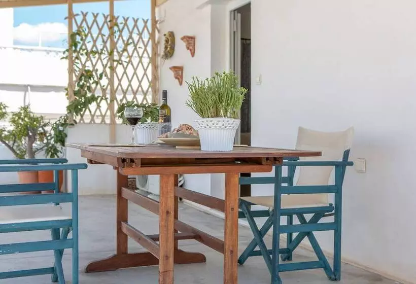 Hotelli Ep Avlis Boutique Apartments