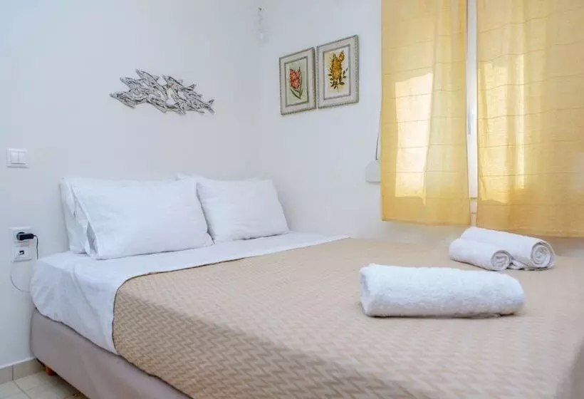 Hotelli Ep Avlis Boutique Apartments