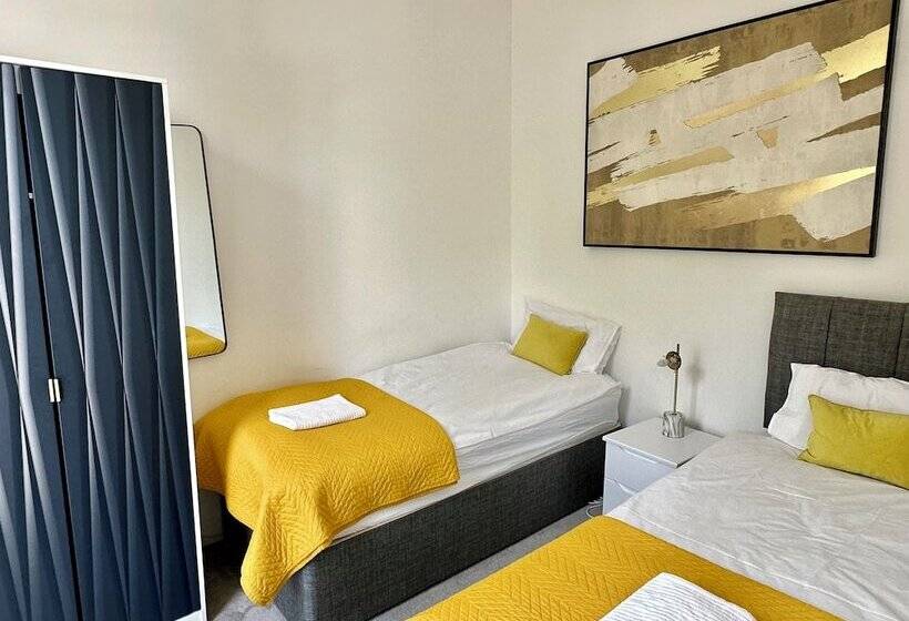 هتل Harrington Suites