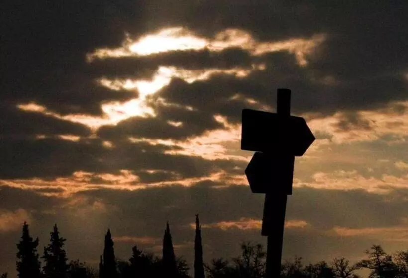 هتل روستایی Agriturismo Borgo Sant Ercolano